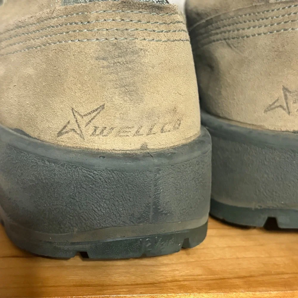 Wellco Air Force HW Sage Green Suede Combat Boots Men 12.5W ASTM F2413-05 Vibram